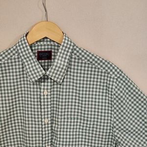 UNTUCKit Short Sleeve Button Down M